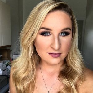 Meet your Posher, Colby